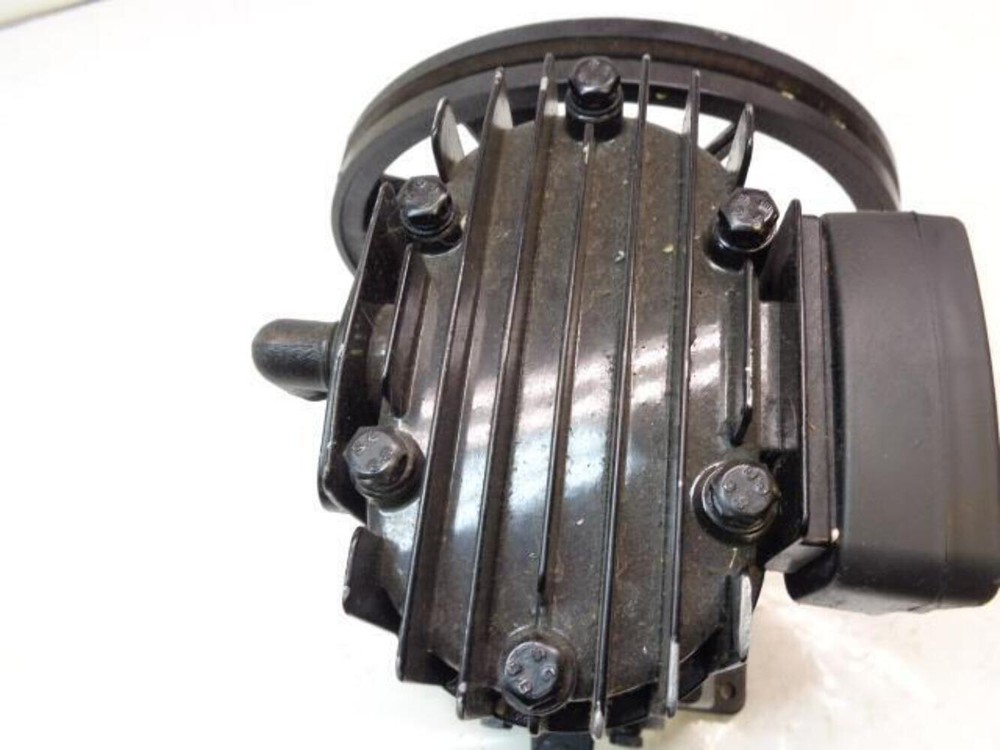 NEW UNBRANDED SINGLE STAGE AIR COMPRESSOR PUMP R32