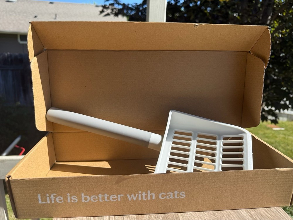 Tuft Paw Scooper