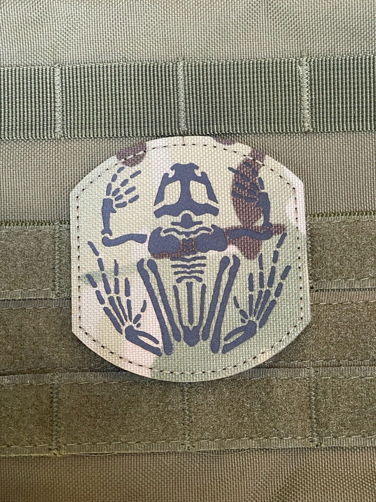Frog Skull DEVGRU US Navy Seal Frogman IR Reflective Hook Loop Patch