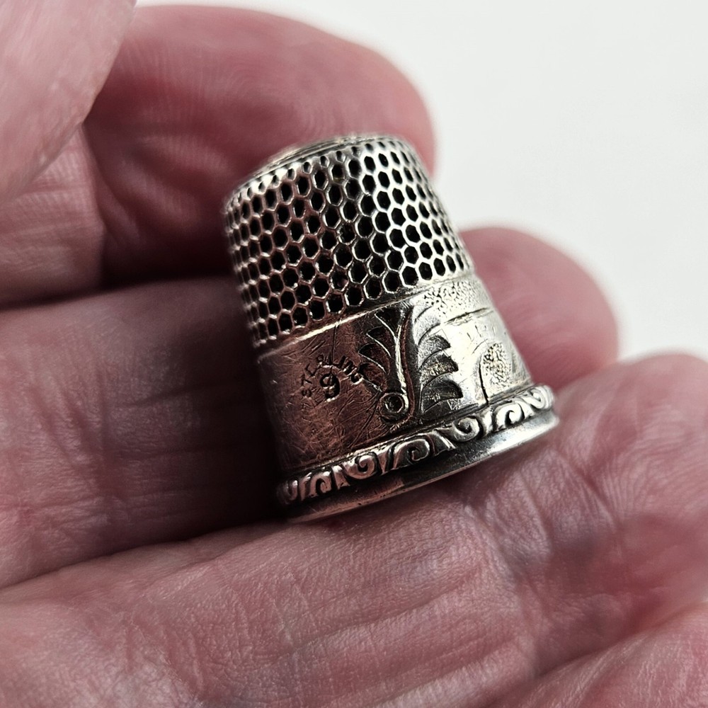 Victorian Sterling Silver Thimble 5.0g Size 9 [8275]