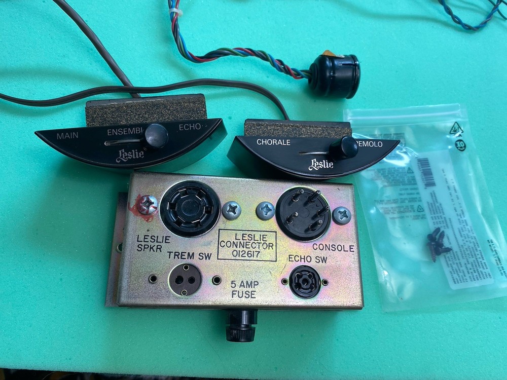 Pair Leslie Half Moon Switch Vintage Hammond main ensemble echo change Tremolo