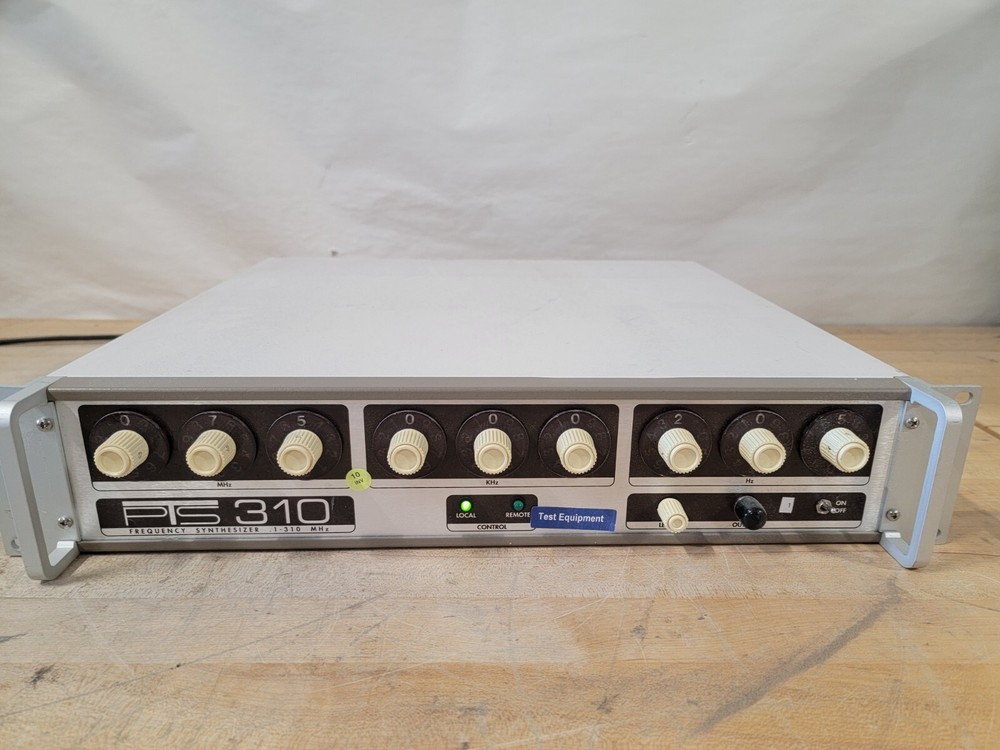 Programmed Test Sources PTS 310 FREQUENCY SYNTHESIZER 310S1T10 - Works