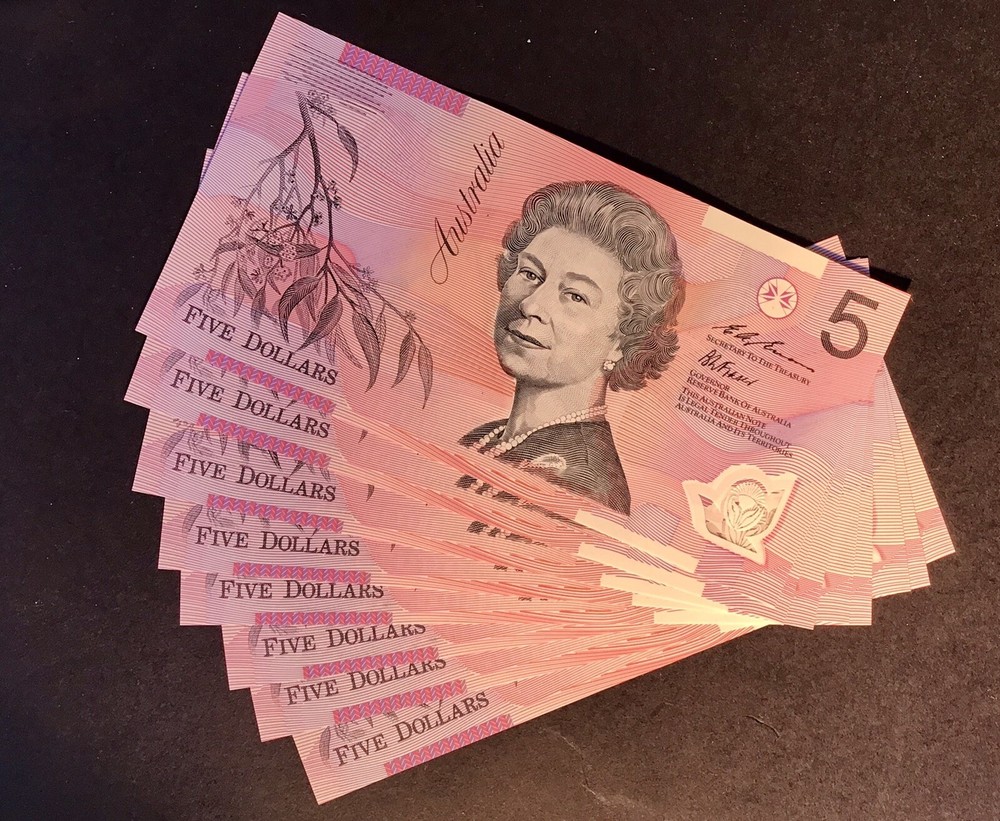 1995 $5 Note Australian Decimal Matched Serial Number Sequential Uncirculated