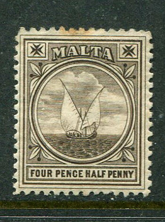 Malta #15 Mint