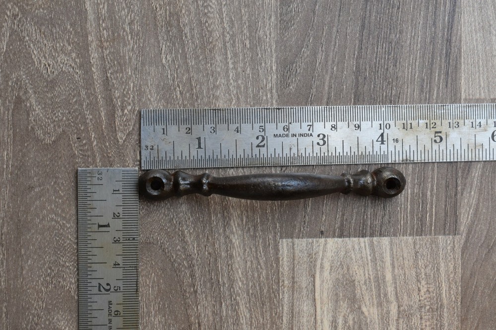 Handmade Victorian cast iron door cabinet screen handles pull rustic 4 Pic