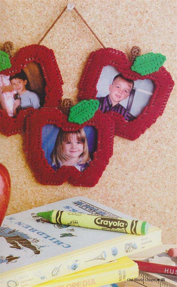 HB PLASTIC CANVAS COUNTRY KEEPSAKES MUST SEE!! GREAT PROJECTS!!!