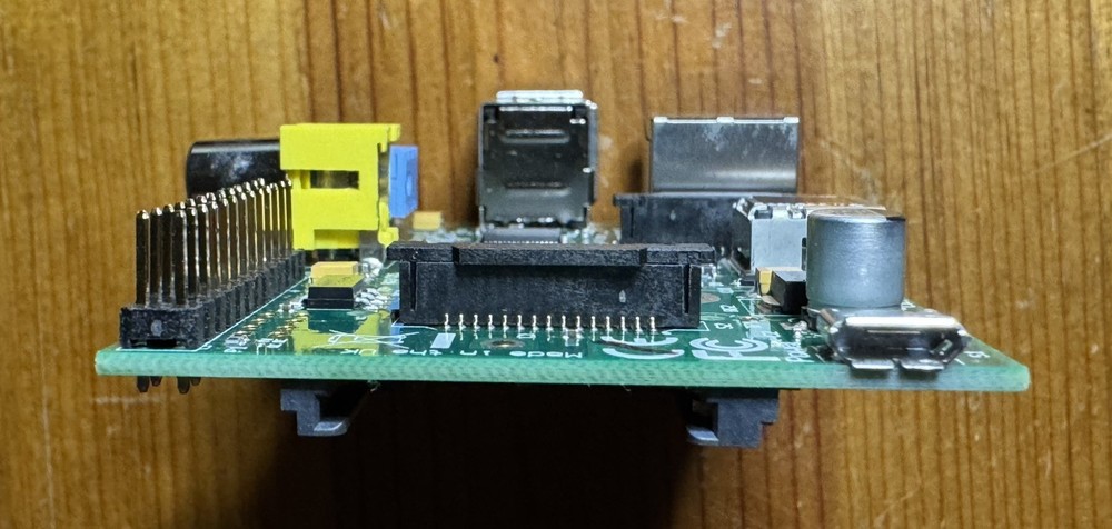 Original Raspberry Pi 1 Model B with Case and Micro USB power cable *TESTED*