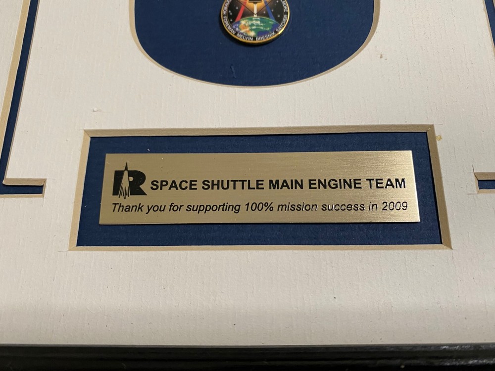 Rocketdyne Space Shuttle Main Engine Team Plaque w 5 pins 2009
