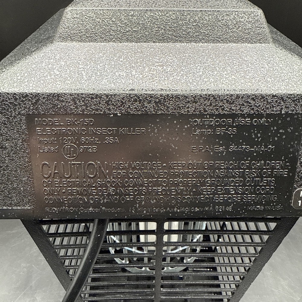 Flowtron BK-15D Electronic Insect Killer 1/2 Acre Coverage - Blue Bug Zapper