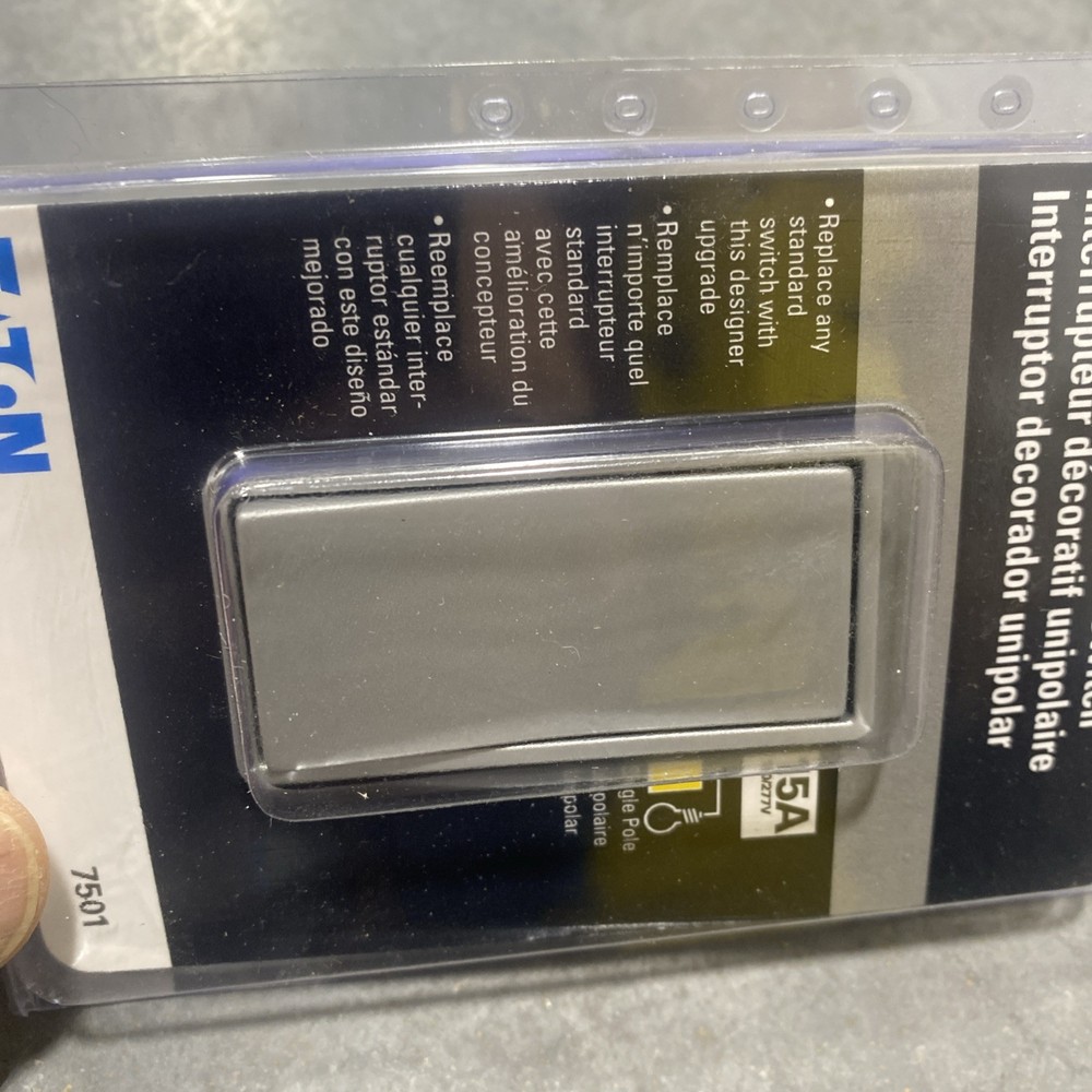 Eaton 7503SG-K-L 3-way Decorator Switch