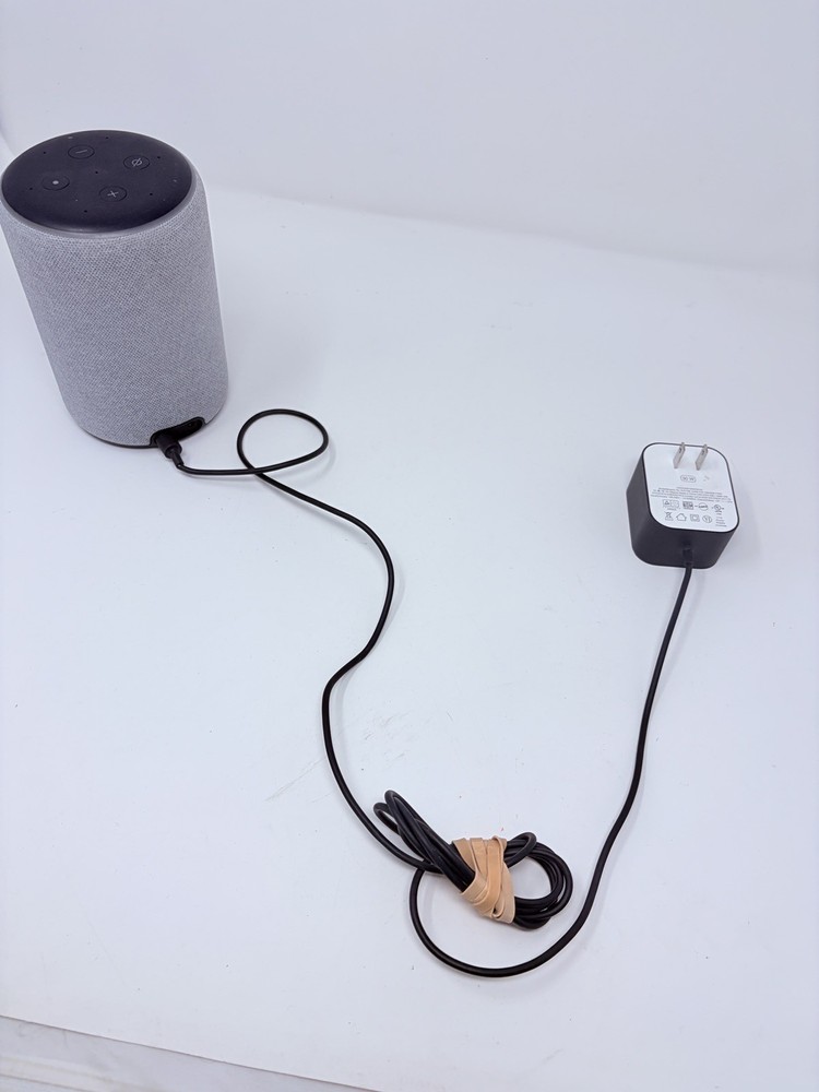 Working Amazon Alexa Echo Gen 3 Smart Speaker R9P2A5