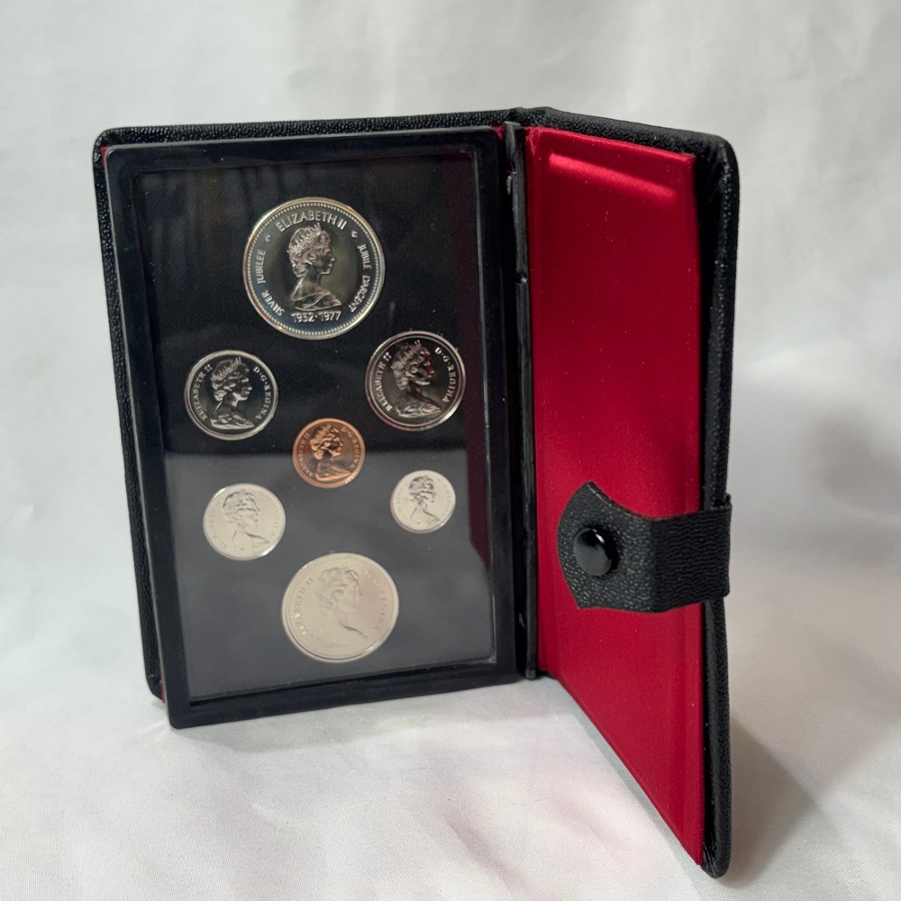 1977 Royal Canadian Mint Set Double Dollar