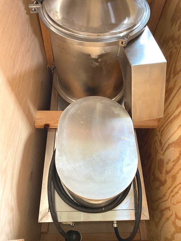 Egg Liquid Eggshell Centrifugal Separator / Breaker Cracker Shell Grinder 15K/H