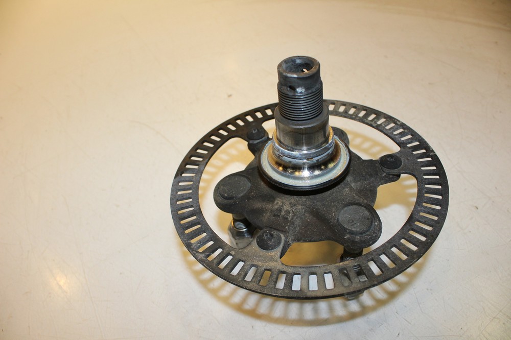 2013 Can-am Spyder St Front Right Hub 706201452