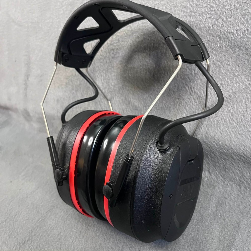 3M Pro-Protect Wireless Electronic Hearing Protector w/ Bluetooth Technology