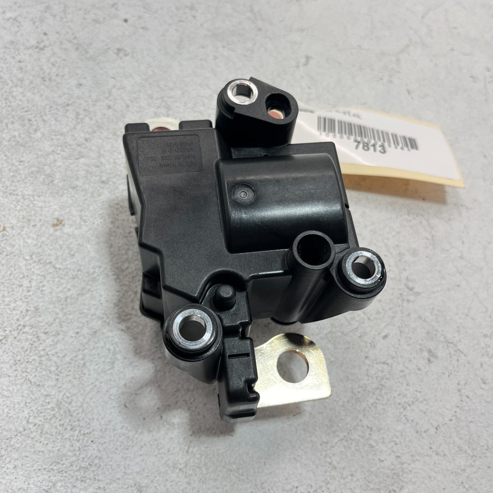 2020-2022 Tesla Model Y Battery High Voltage Pack Contactor Switch OEM