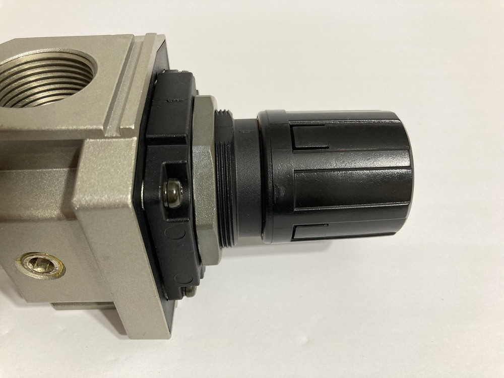SMC NAR5000-N10 Pneumatic Regulator