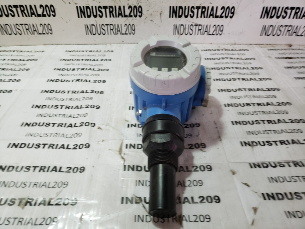 ENDRESS + HAUSER PROSONIC M FM040-TNB2C4 NEW