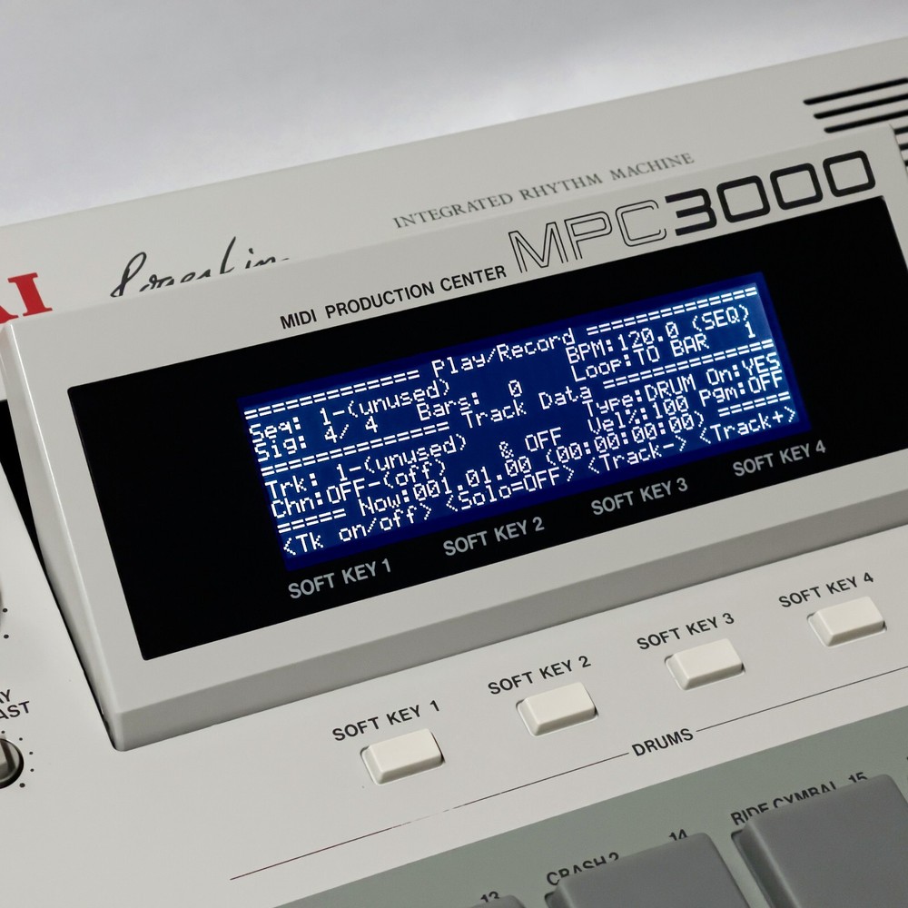 AKAI MPC 3000 LED Display White/Black