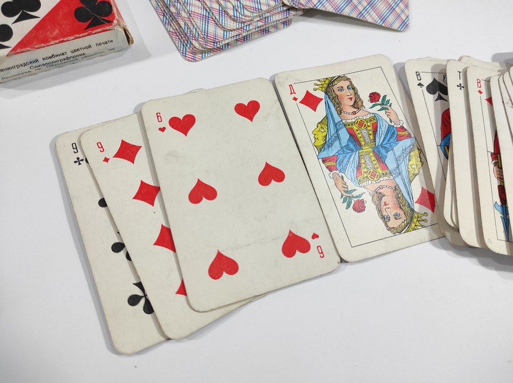 Soviet playing cards 1985, deck of 36