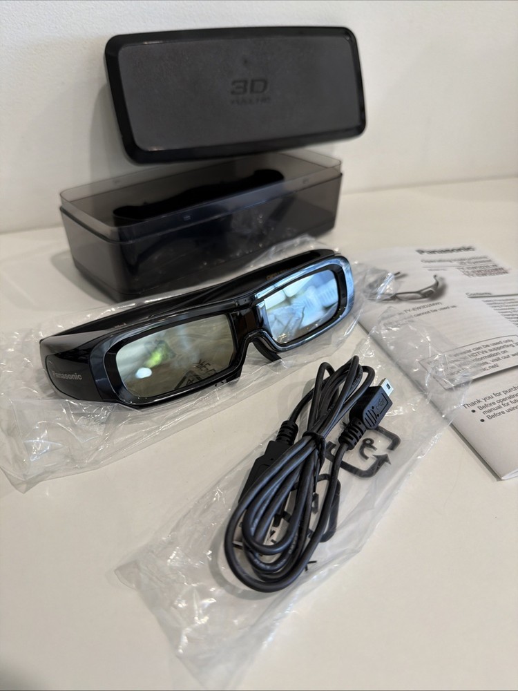Panasonic TY-EW3D2M Active 3D Glasses w USB Cable + Instruction Manual
