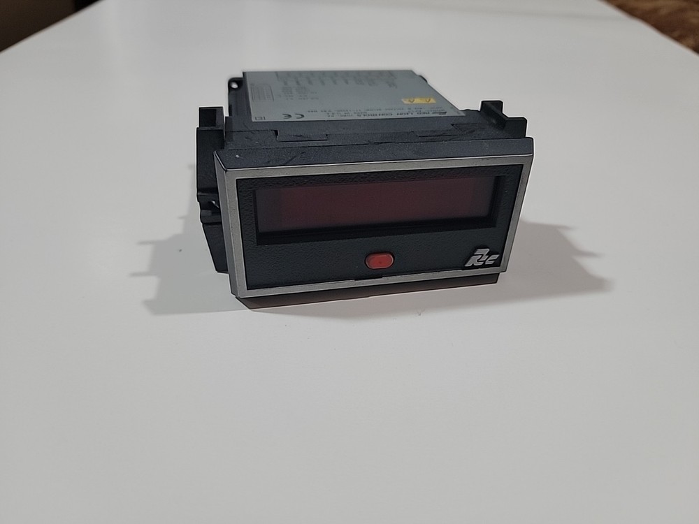 Red Lion APLT0800 Totalizer Counter