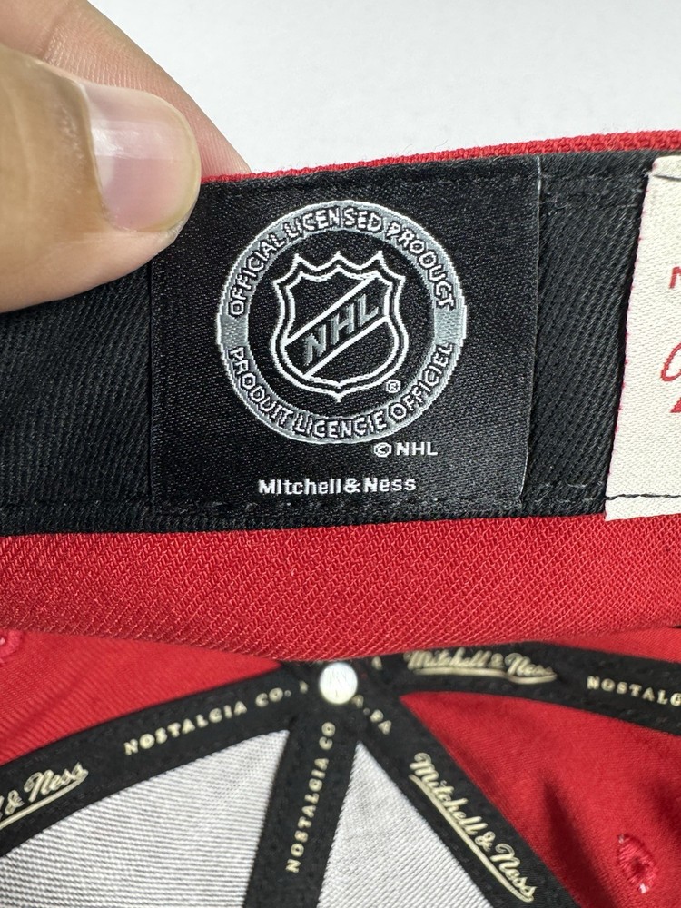 New Jersey Devils Fitted Hat 7 3/4 Mitchell & Ness NHL Red Green Cap