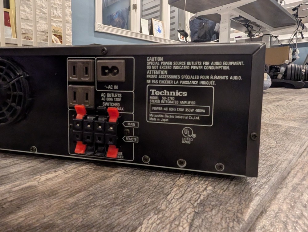 TECHNICS SU-Z780 Stereo Integrated Amplifier w Super Bass Loading System