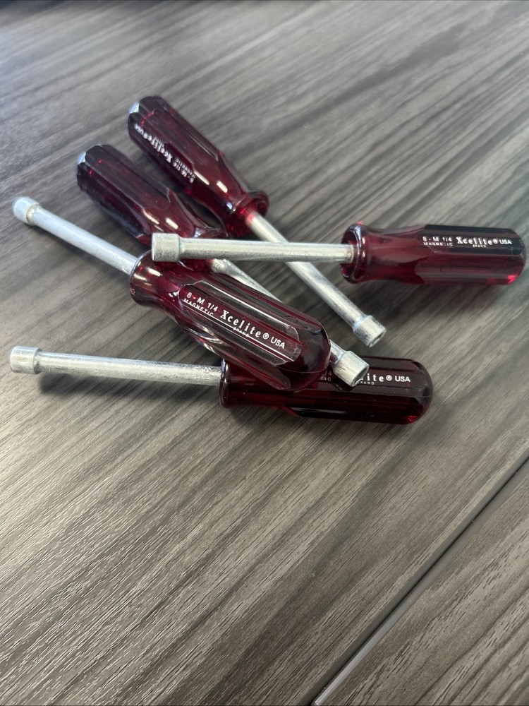 Xcelite 8M 1/4" x 3" Magnetic Nutdriver, Red Handle