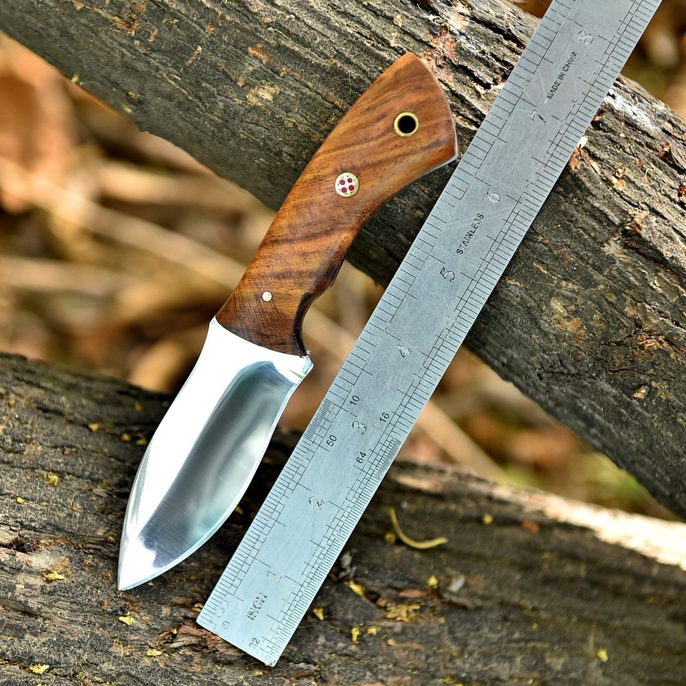 Custom Handmade Fixed Blade Skinner knife - Wood Handle - Pancake Sheath