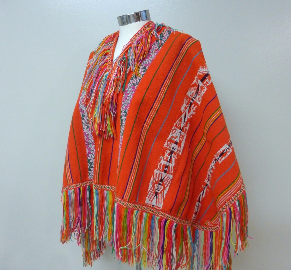 Peruvian Andean Original Paqos Poncho