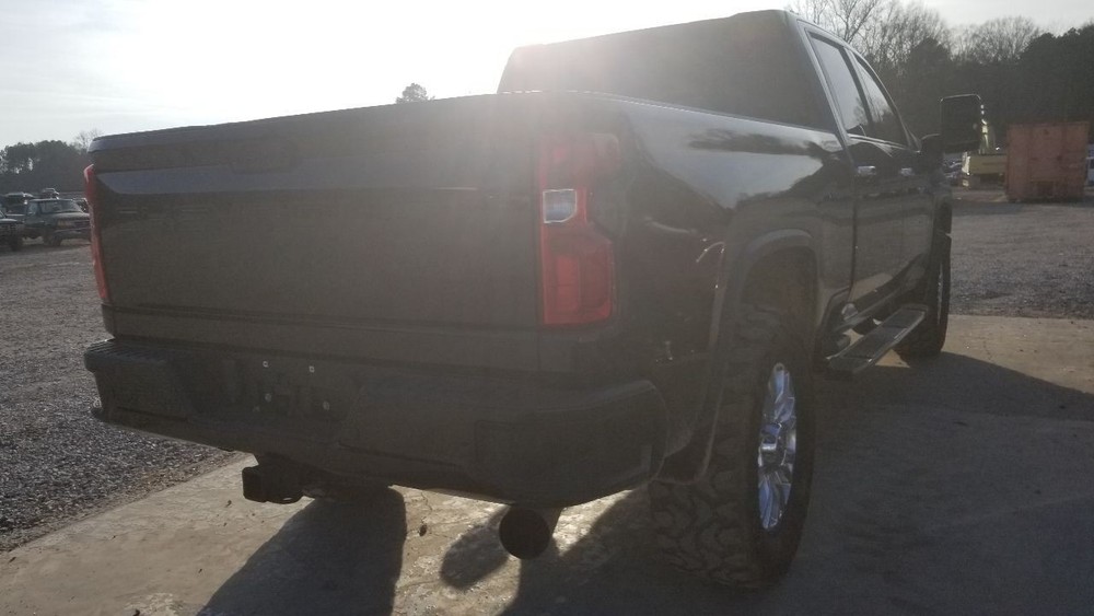 21 CHEVY SILVERADO 2500 UPPER AIR SHUTTER 6.6L DIESEL