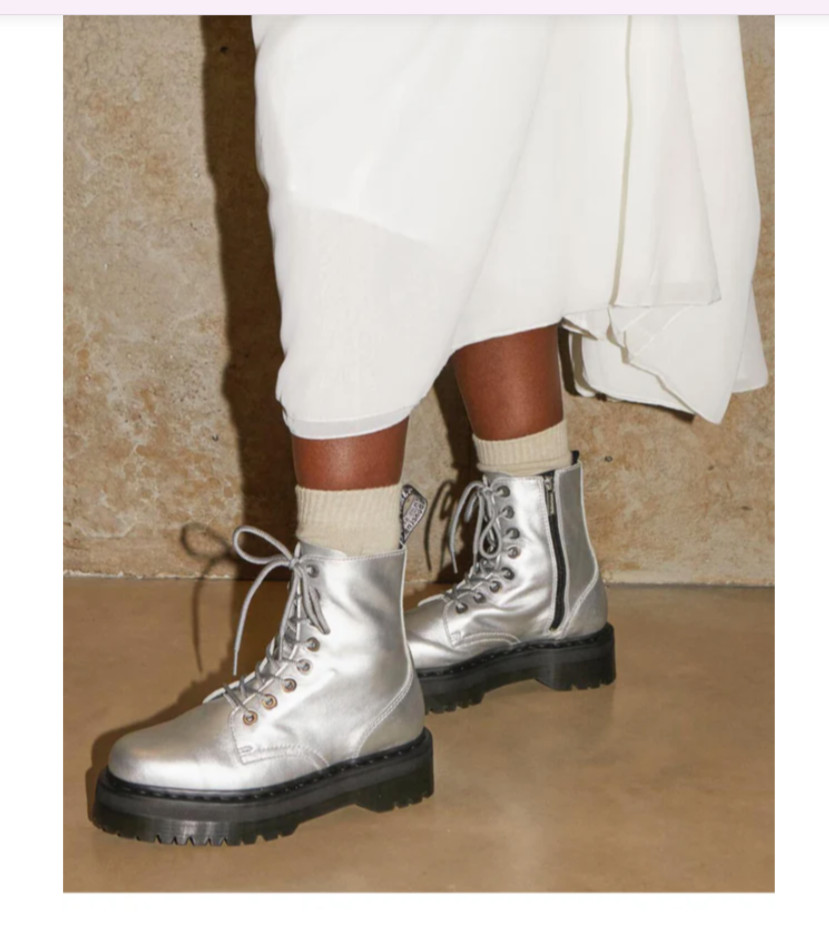 DR. MARTENS JADON MAX METALLIC LEATHER PLATFORMS MSRP$260 Soft, Comfy & CHIC