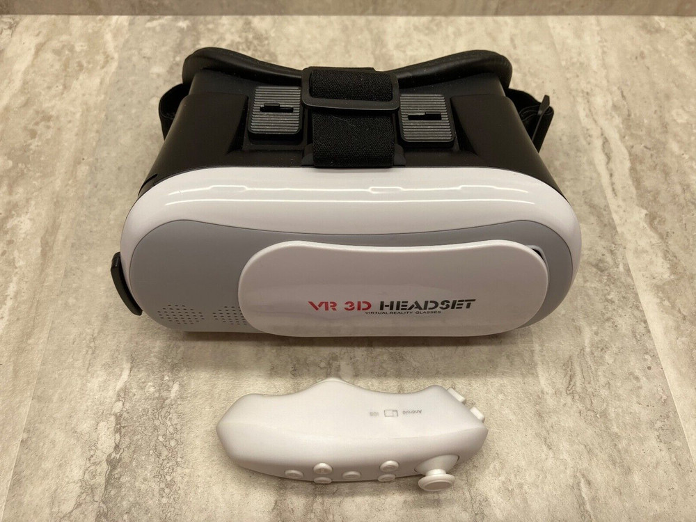 Virtural Reality 3D VR Headset. by Total Vision Comes with Remote