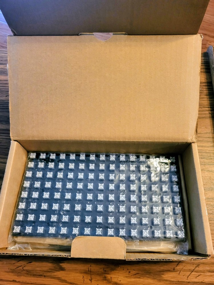 VERIFONE RUBY / TOPAZ CPU4/CPU5 - 120 KEY KEYBOARD - 19229-01