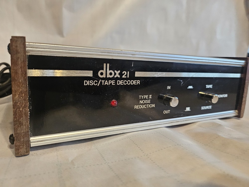 DBX 21 Disc Tape Decoder Noise Reduction Model 21 USA Made
