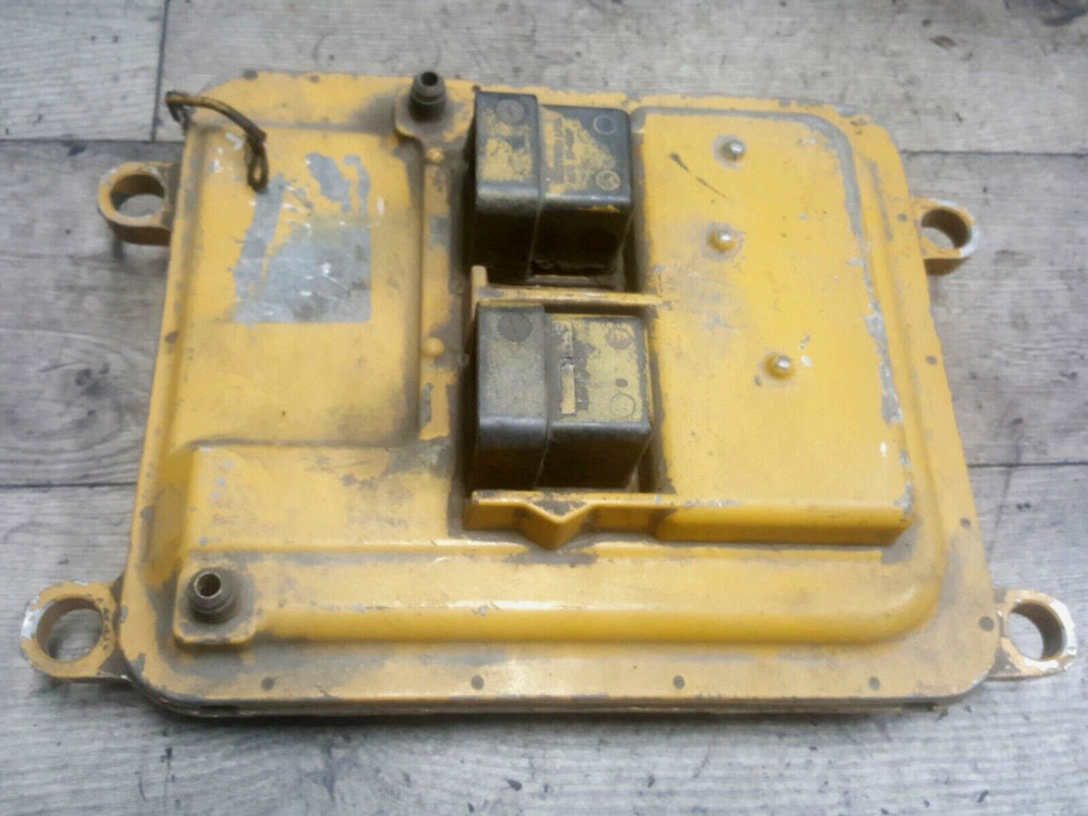 CATERPILLAR 3406E  ENGINE  CONTROL MODULE  ECM 40 PINS - MISSING PART NUMBER