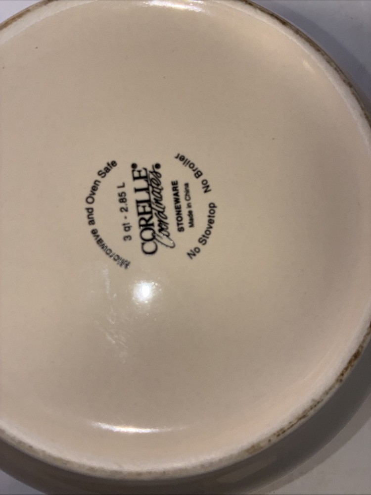 Two Pieces Of Corelli 2 Quart And 3 Quart Mixing Bowls