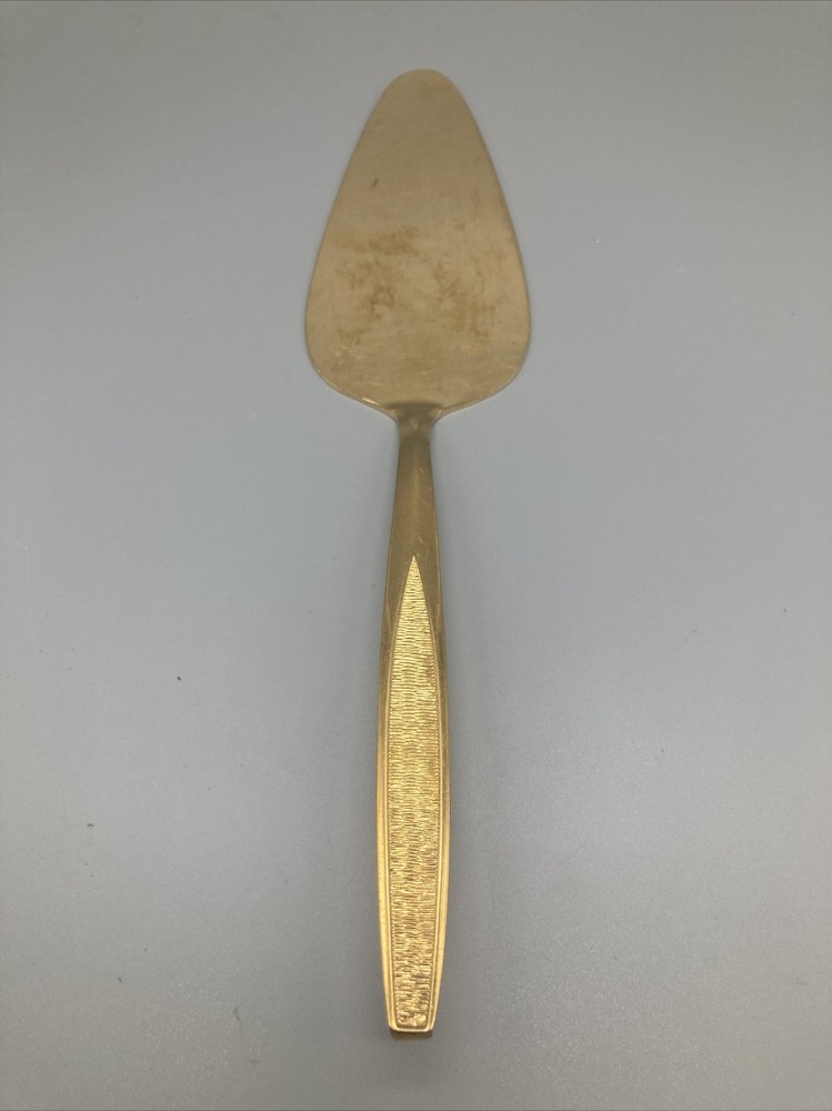 Royaltion 5 Gold Pie And Cake Server Used Condition