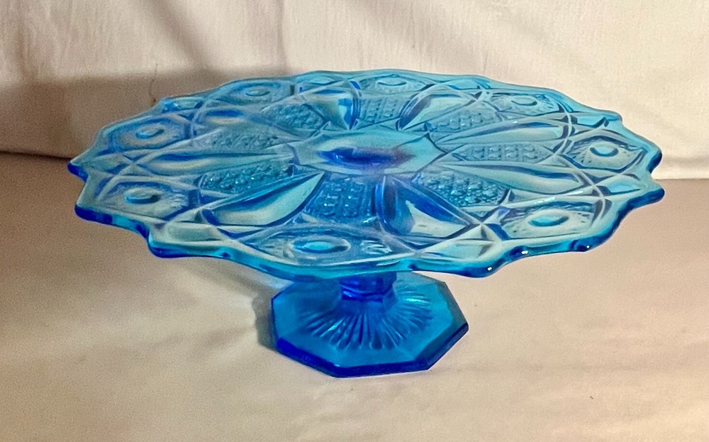 Kemple Blue Quintec 11 1/2" Footed Cake Stand
