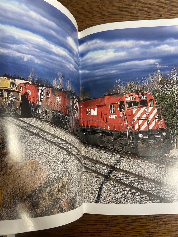Railroad Explorer The Northeastern Rail Journal Issue 24 Fall 2008
