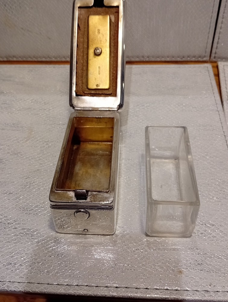 Solid Silver Edwardian Box London 1908 G H James & Co.