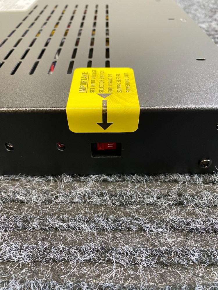 Altronix Vertiline 8 DC Rack Mount Power Supply