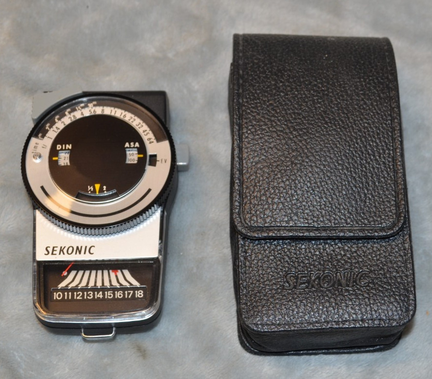 Seconic L-248 Light Meter With Case