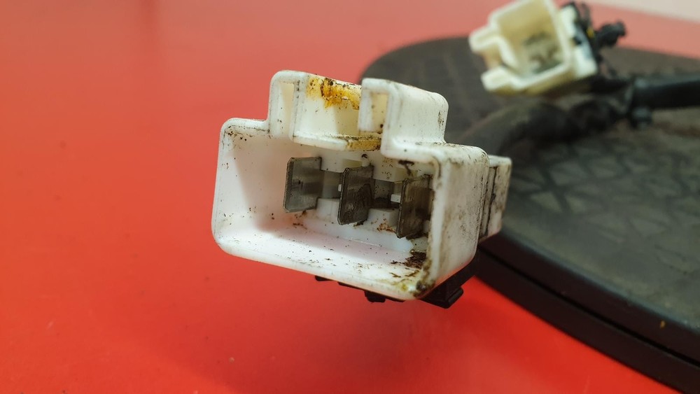 2018 PIAGGIO GTS 300 SUPER REGULATOR RECTIFIER