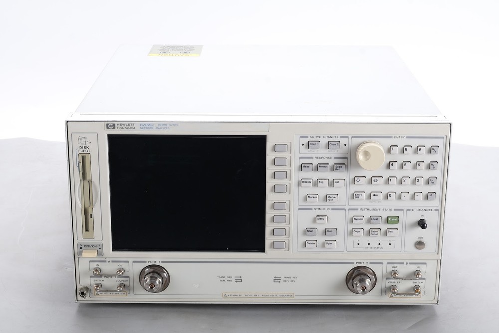 HP 8722D Microwave Vector Network Analyzer With Option 012 and 085