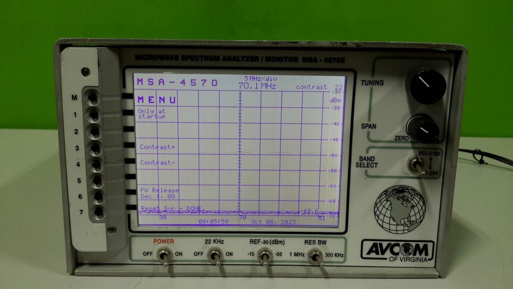 Avcom Microwave Spectrum Analyzer / Monitor MSA-4570E