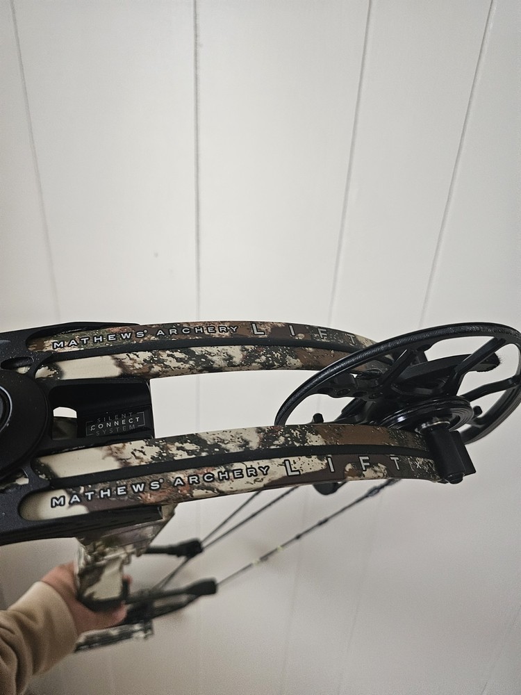 Mathews Lift X 33 Compound Bow