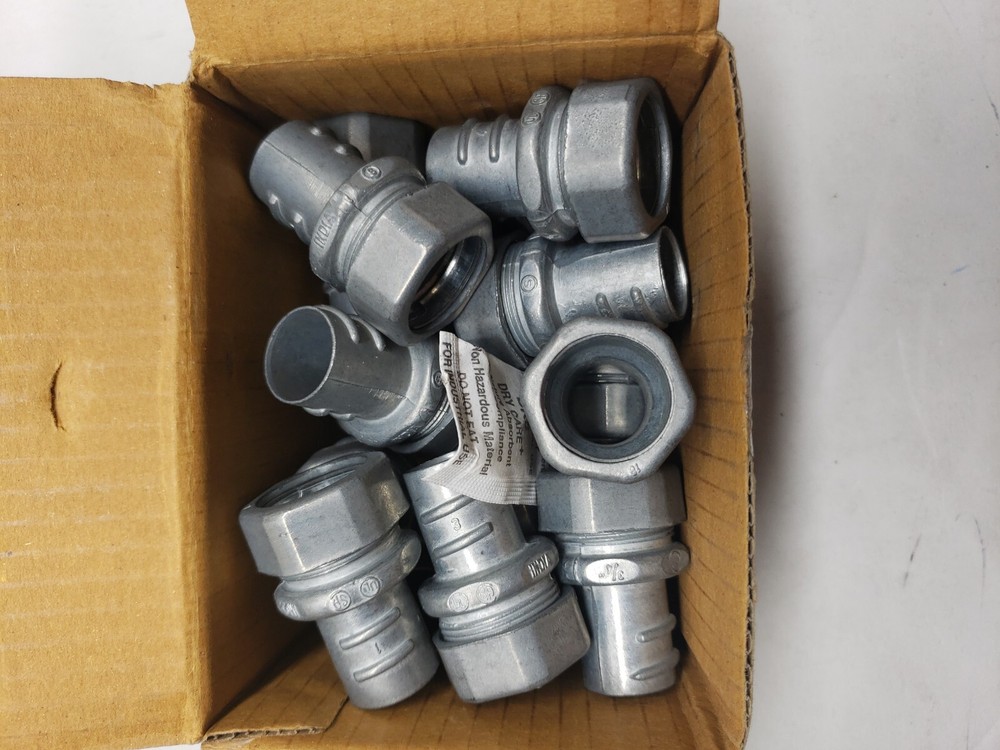 Madison Electric L-49-2 3/4" Comb Comp Coupling