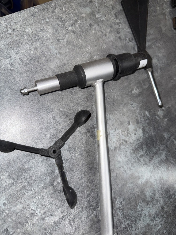 KVH Quadro wind insturment masthead unit